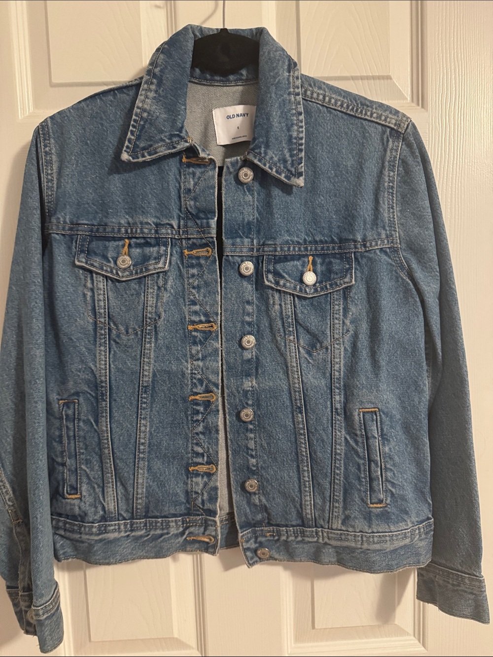 Old Navy Medium Blue Jean Jacket - Classic Trucker